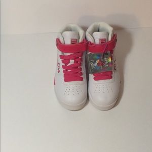 Fila Vulc kids basketball shoe